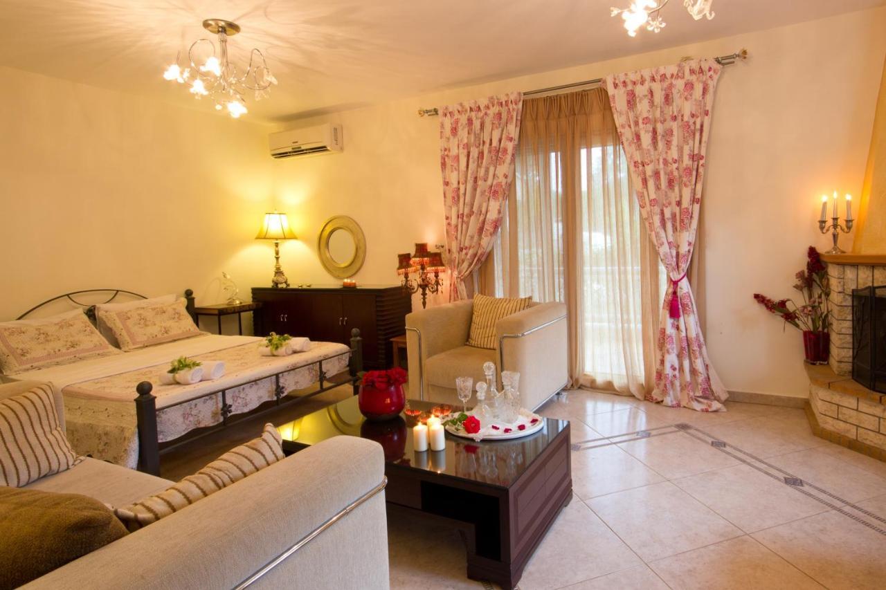 Angel Villa - Thassos Town ภายนอก รูปภาพ