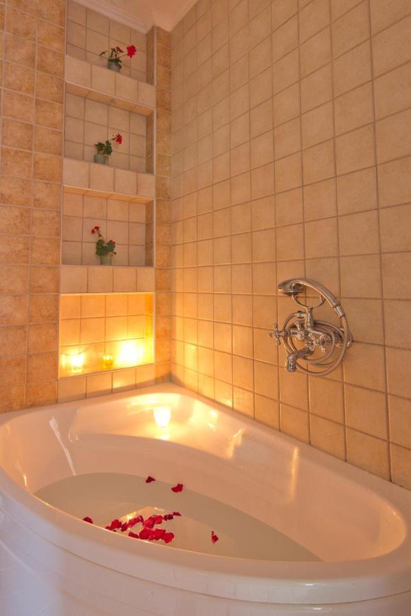 Angel Villa - Thassos Town ภายนอก รูปภาพ